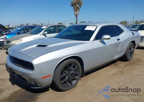 2019 Dodge Challenger Sxt from USA, damaged, VIN 2C3CDZAG4KH680019